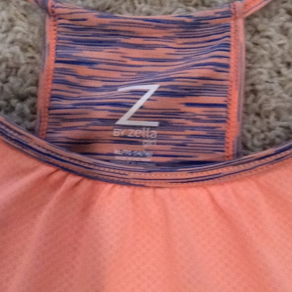 Tank top - Picture 2 of 3